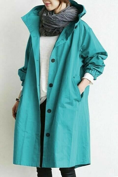 Venturova – Windbreaker mit Kapuze für Damen – Schutz & Stil