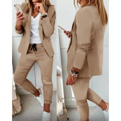 Arianna -  Blazer und Jogger für Frauen - Eleganz & Glanz