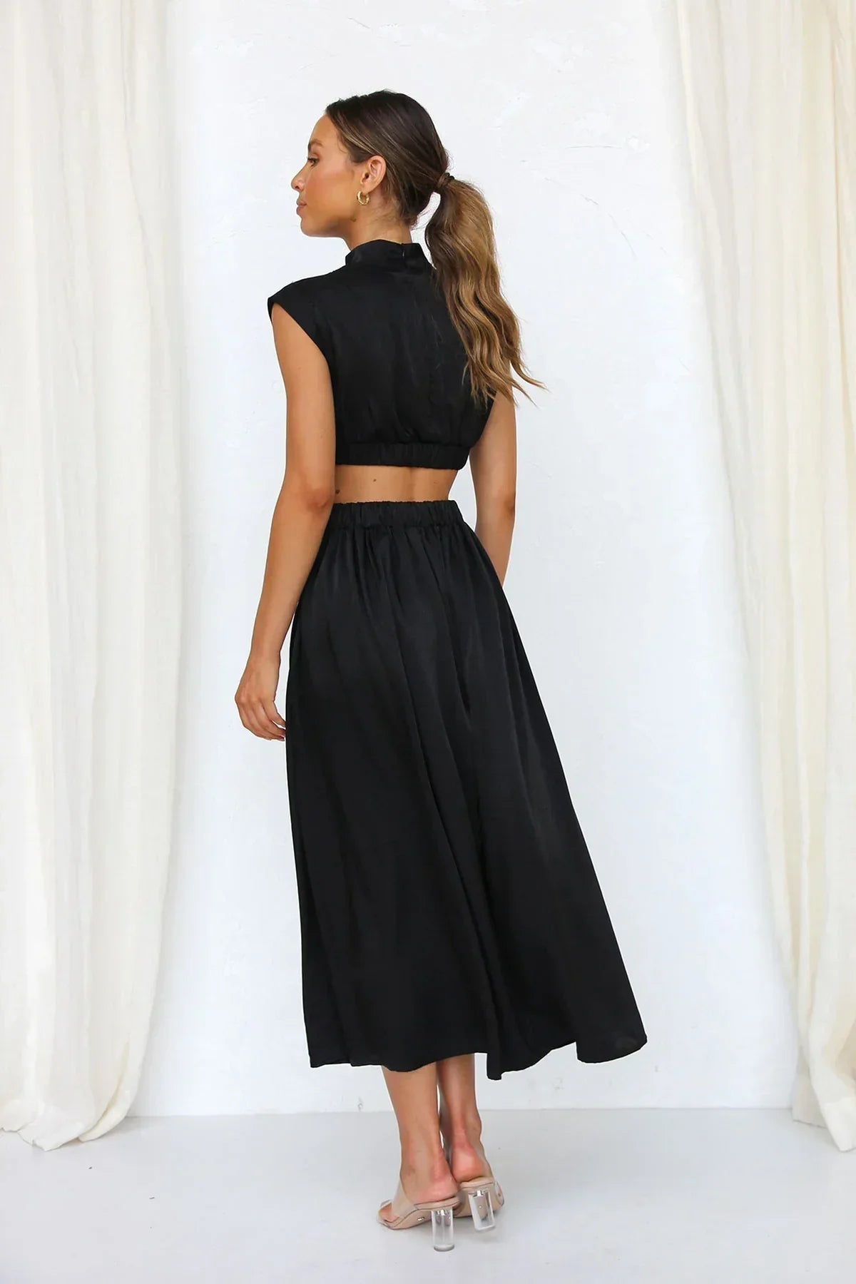 Amelia - Sommerliches Midikleid für Damen- Leicht und elegant