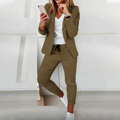 Arianna -  Blazer und Jogger für Frauen - Eleganz & Glanz