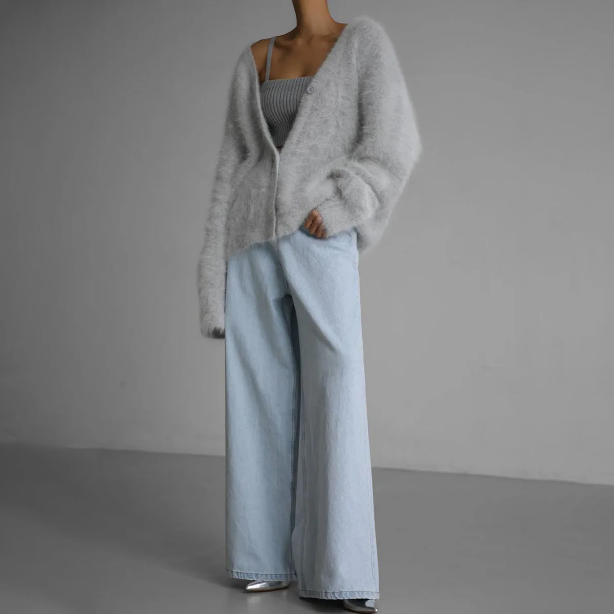 Laura Kaschmir Couture Luxuriöse Strickjacke mit zeitlosem Chic
