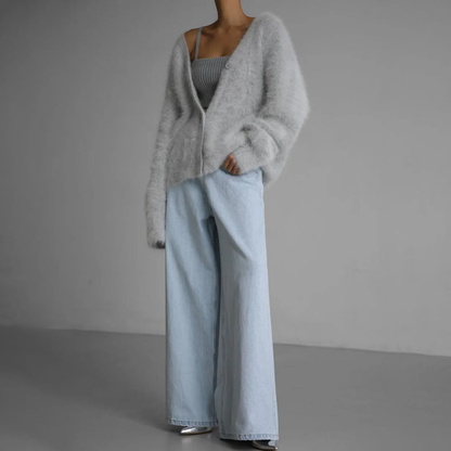 Laura Kaschmir Couture Luxuriöse Strickjacke mit zeitlosem Chic