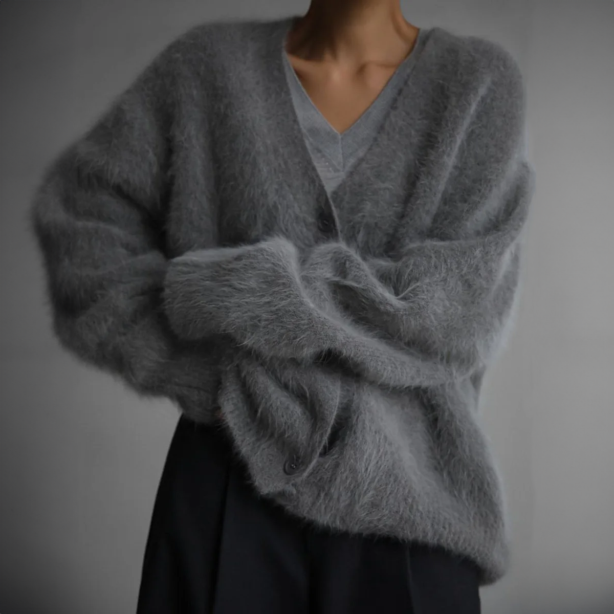 Laura Kaschmir Couture Luxuriöse Strickjacke mit zeitlosem Chic
