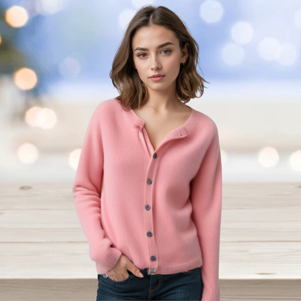 Arianne Cardigan – Stilvolle Wärme & Eleganz
