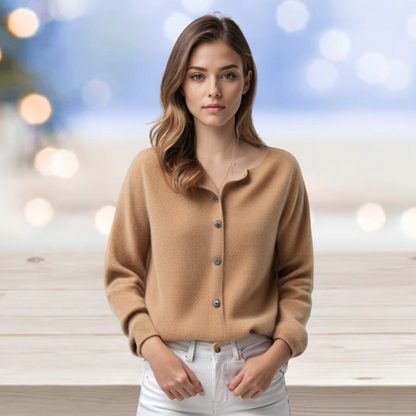 Arianne Cardigan – Stilvolle Wärme & Eleganz